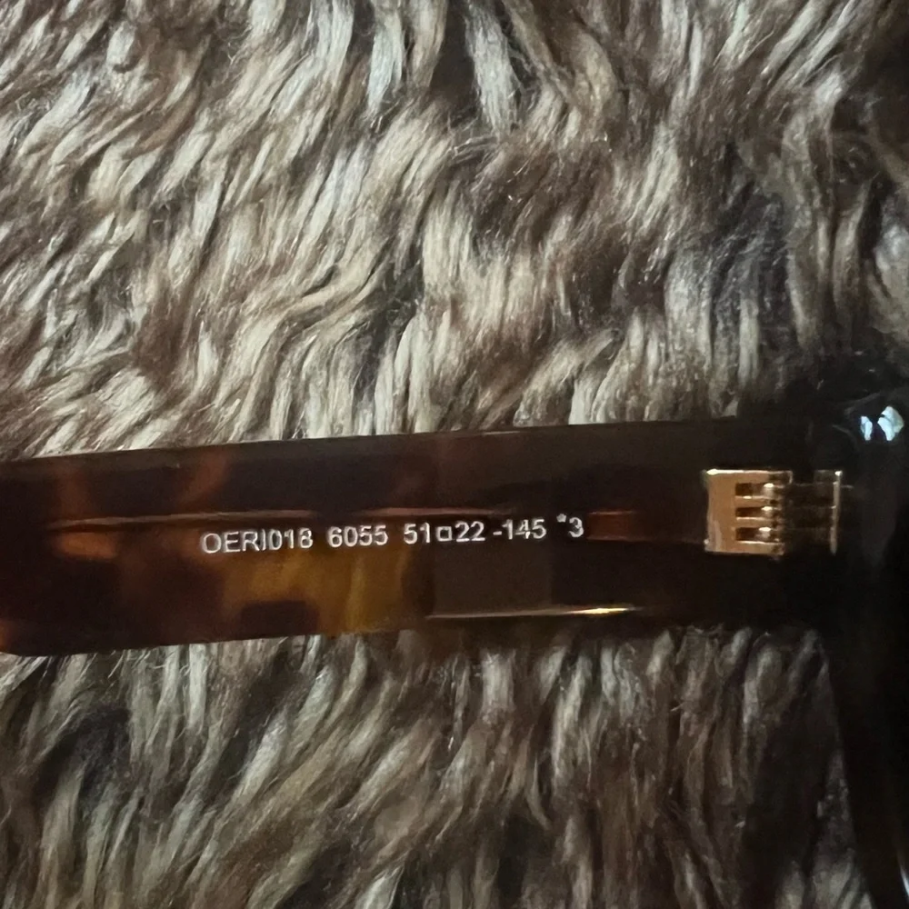 WHIT Tortoise Shell Design - Picture 7 of 7